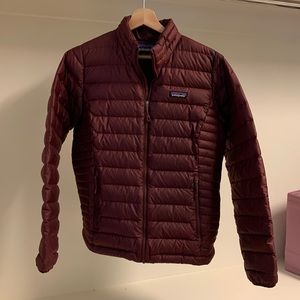 Patagonia Women’s Down Sweater Jacket Size M